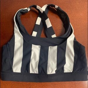 LIKE NEW-Lululemon sports bra